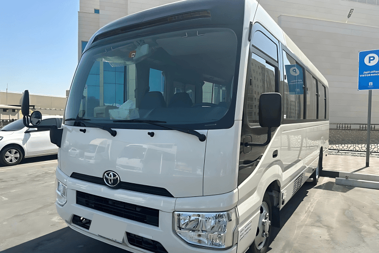 22 Seater Coaster Bus