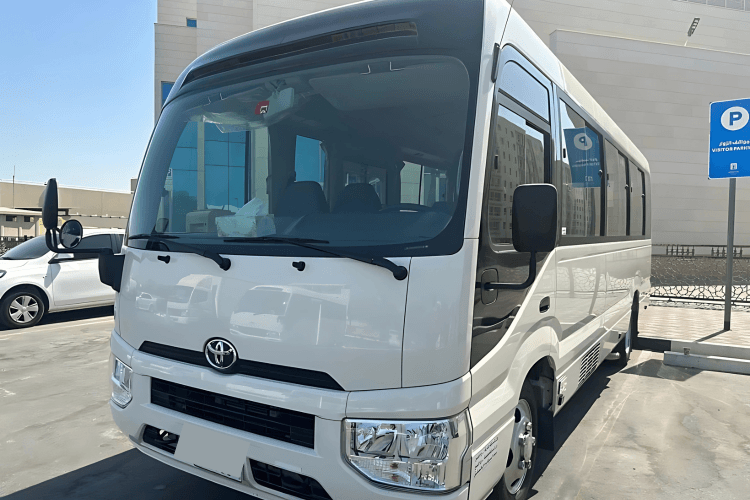 22 Seater Coaster Bus