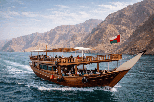 Musandam Dibba Cruise Tour